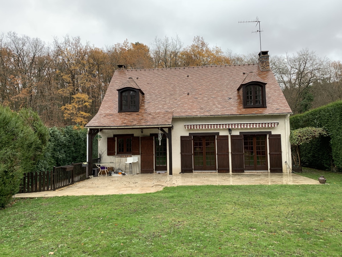 Nettoyage de toiture à Saint-Germain-lès-Arpajon par M. Robert